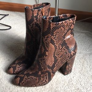 Aldo snake skin booties. new, never worn